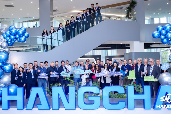 歐洲經(jīng)銷(xiāo)商代表團(tuán)到訪(fǎng)杭叉，共拓合作新篇章